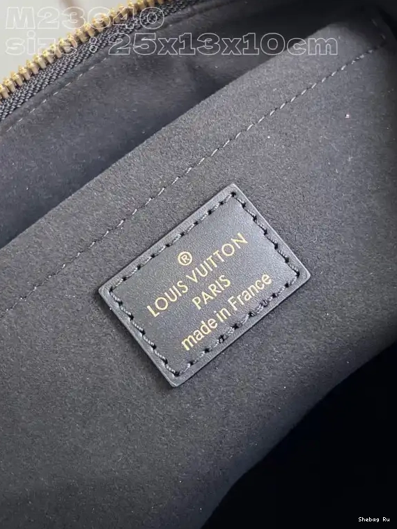 VUITTON LOUIS ONTHEGO West East 0523